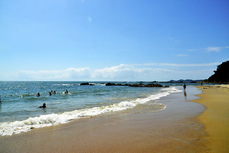Praia Bacia da Vovó na Penha em Santa Catarina