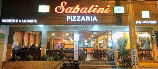 FACHADA DA “PIZZARIA SABATINI” - Picture of Pizzaria Sabatini …